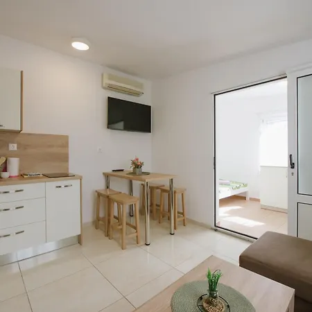 Apartment Saskur *